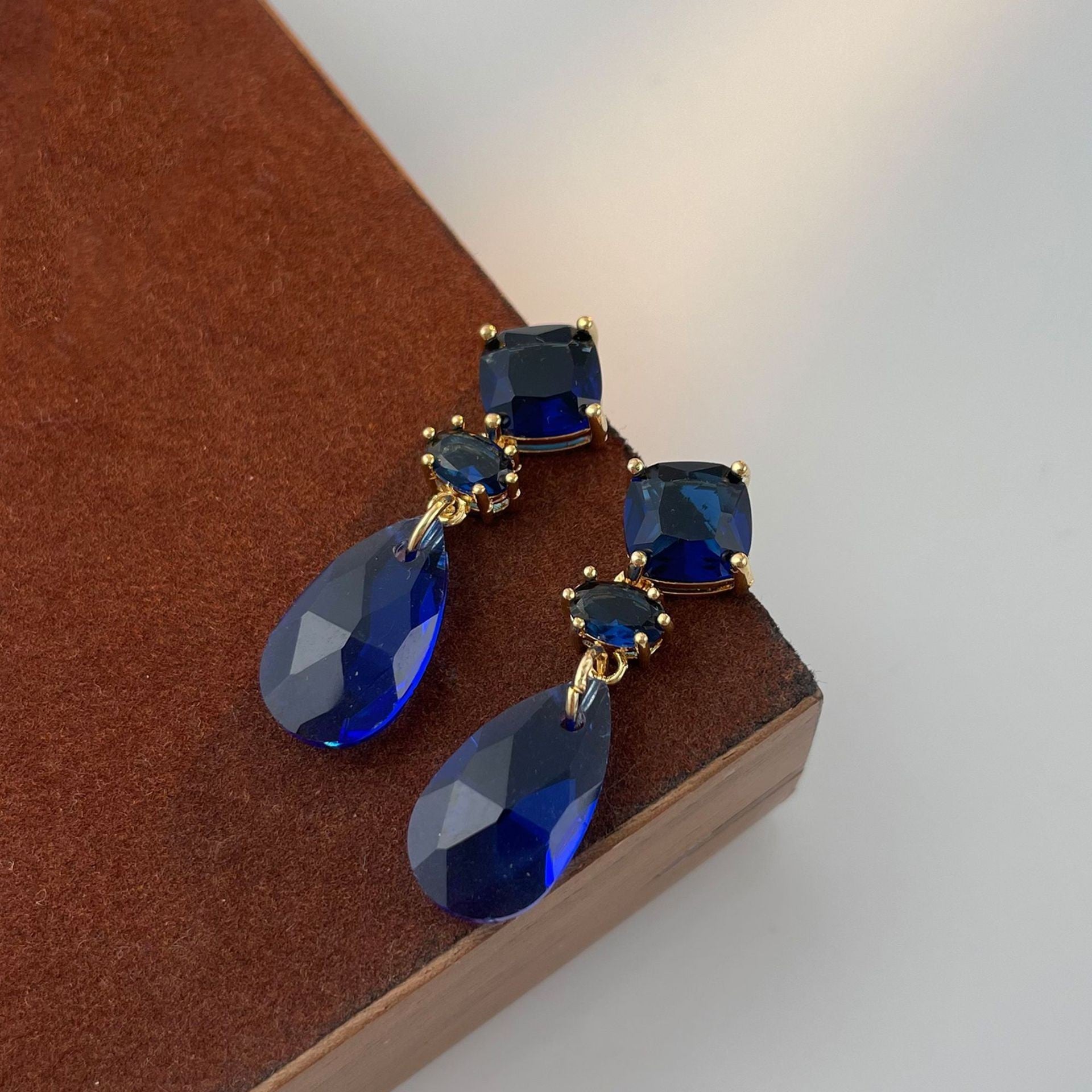 Trendy Water Drop-shaped Earrings Fashion Advanced