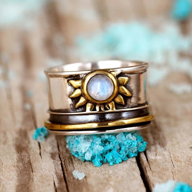 Sun Moonstone Inlaid Personality Women's Fashion Jewelry Ring