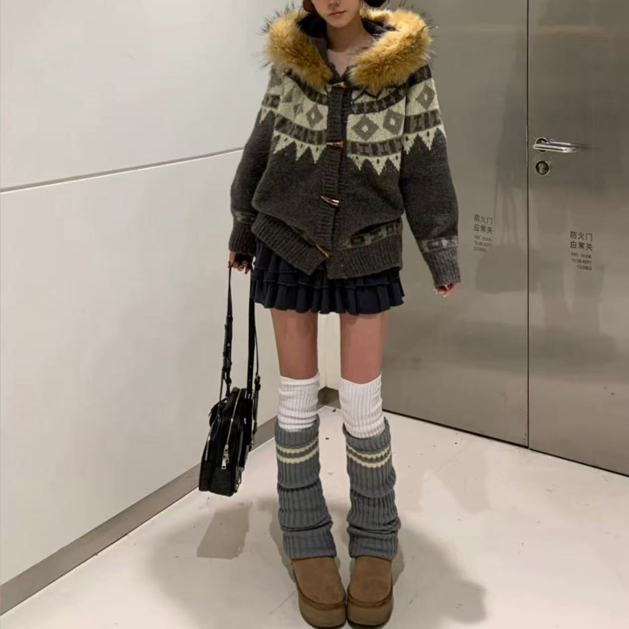 Jacquard Detachable Fur Collar Sweater For Women