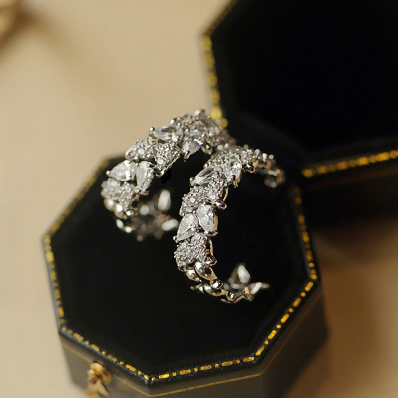 Women's Fashion Versatile Fashionable Exquisite High-grade Earrings