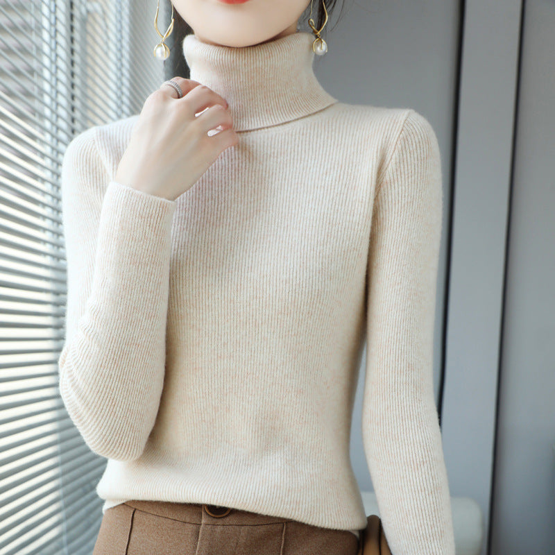 Slim Fit Women's Turtleneck Short Pure Wool Sweater
