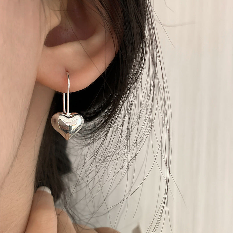 Three-dimensional Glossy Love Cute Sister Earrings