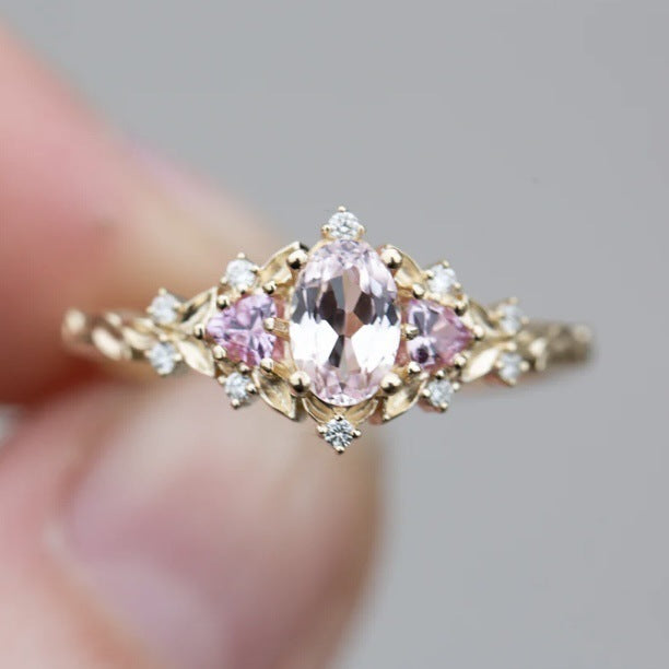 Simple And Fresh Inlaid Zircon Ring