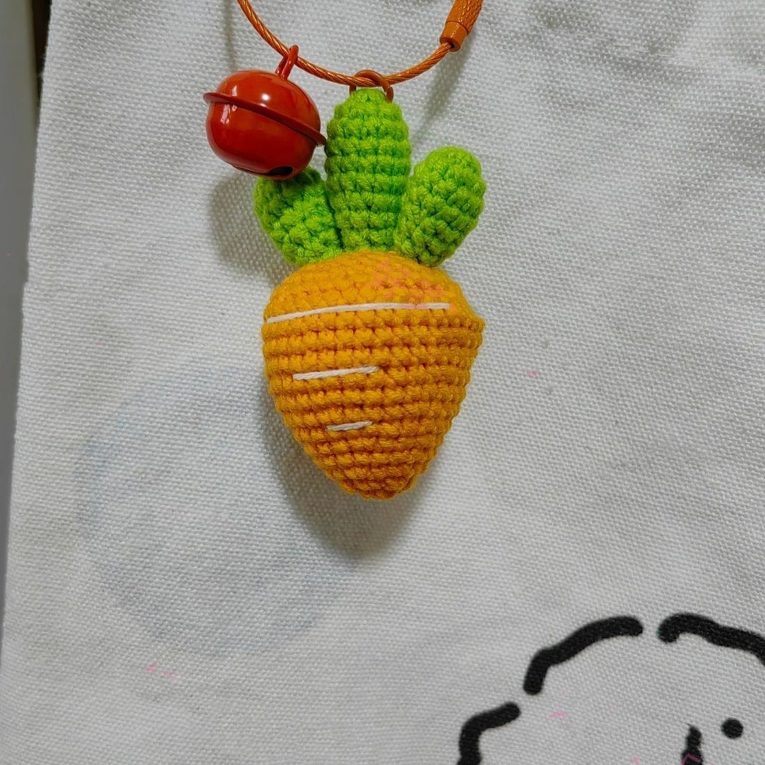 Cartoon Carrot Car Keychain Pendant