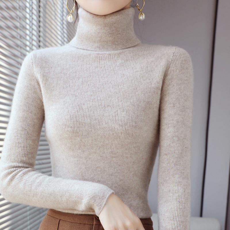 Slim Fit Women's Turtleneck Short Pure Wool Sweater