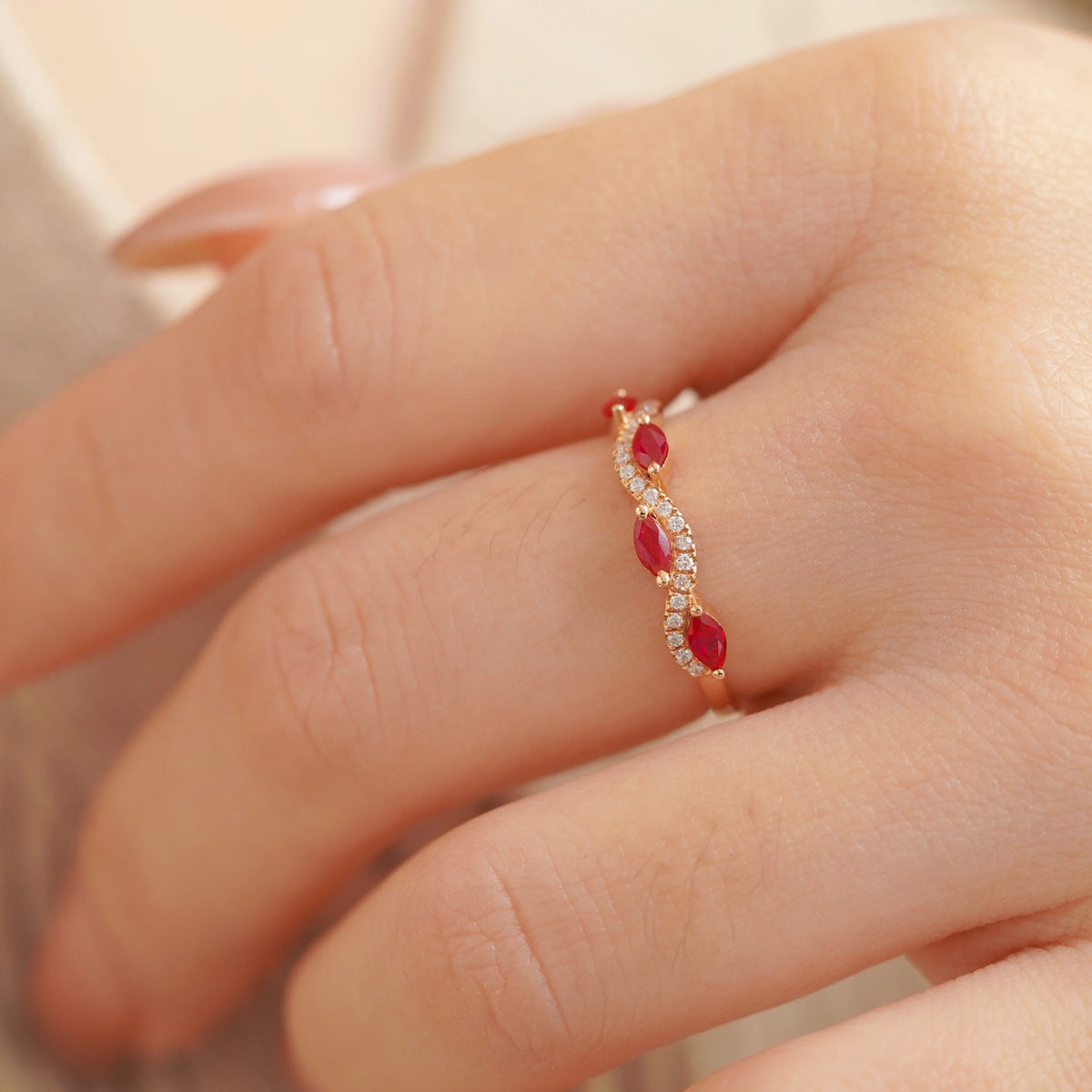 Simple And Versatile S925 Sterling Silver Ring For Women