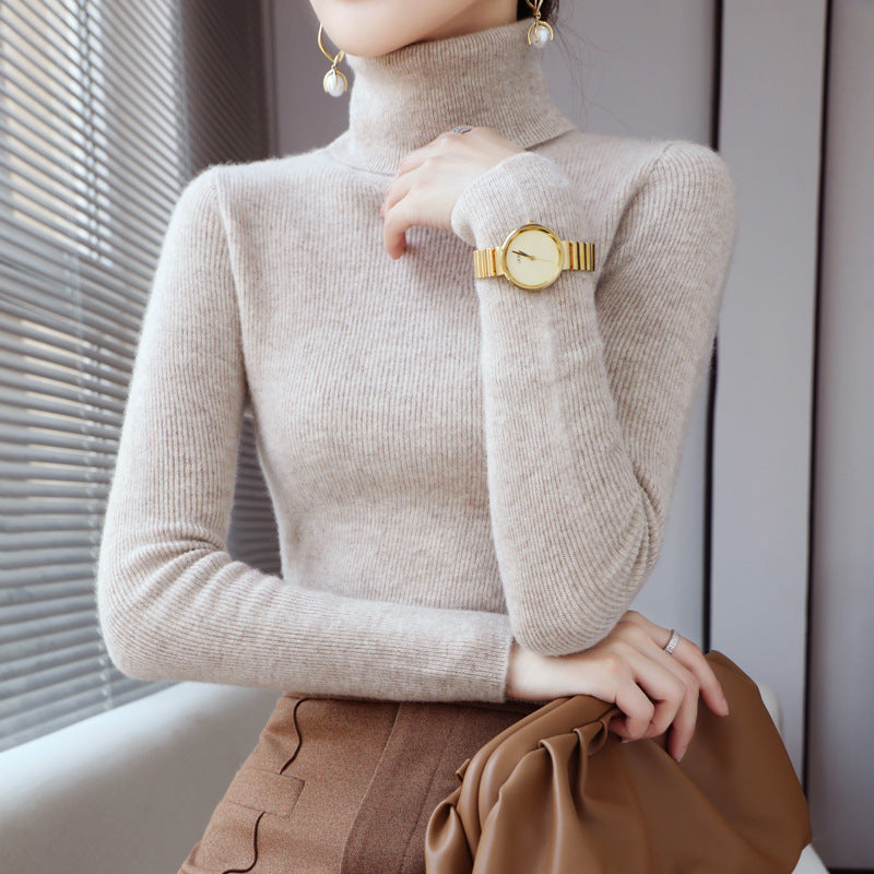 Slim Fit Women's Turtleneck Short Pure Wool Sweater