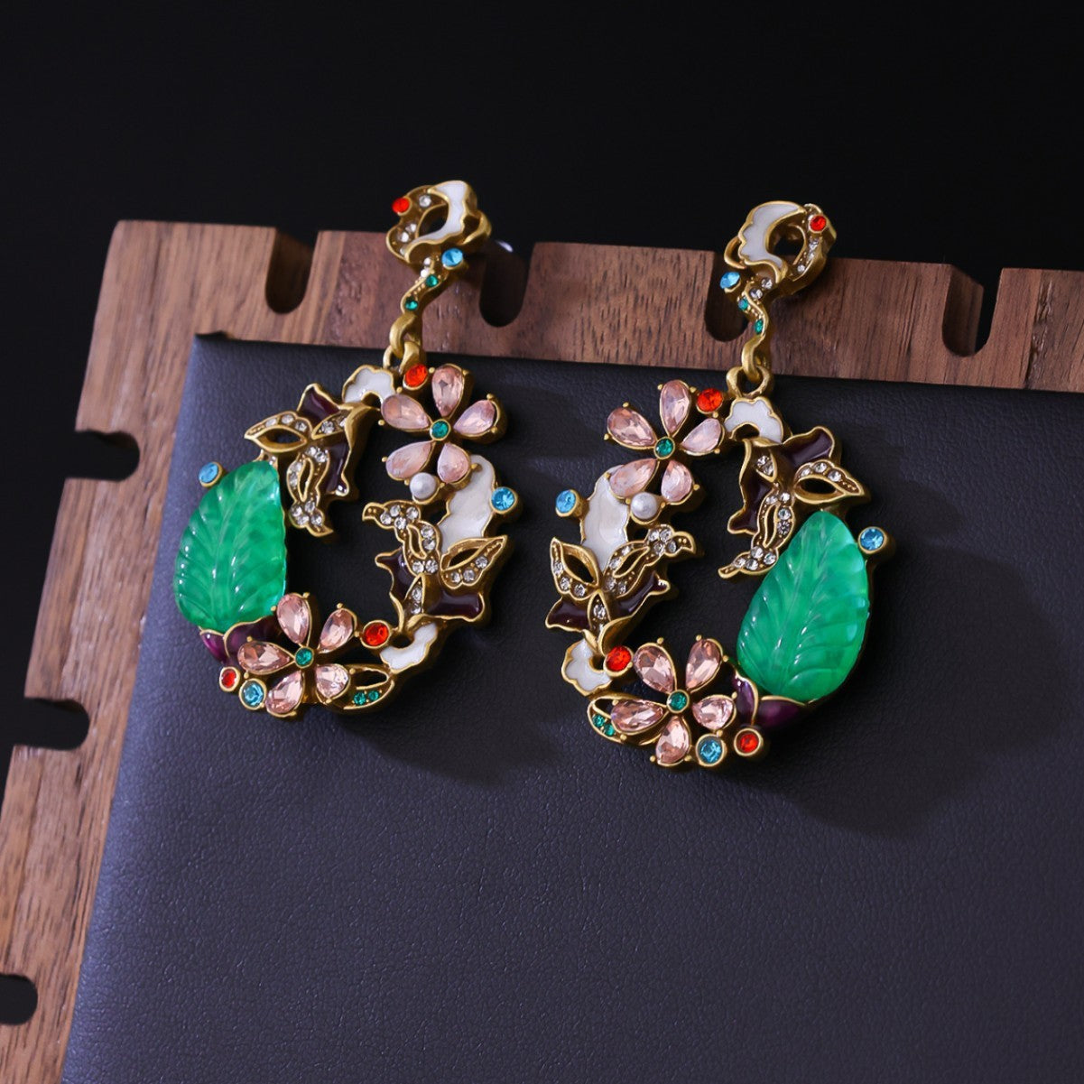 Light Luxury Distressed Earrings Artistic Advanced Diamond-embedded Resin Earrings