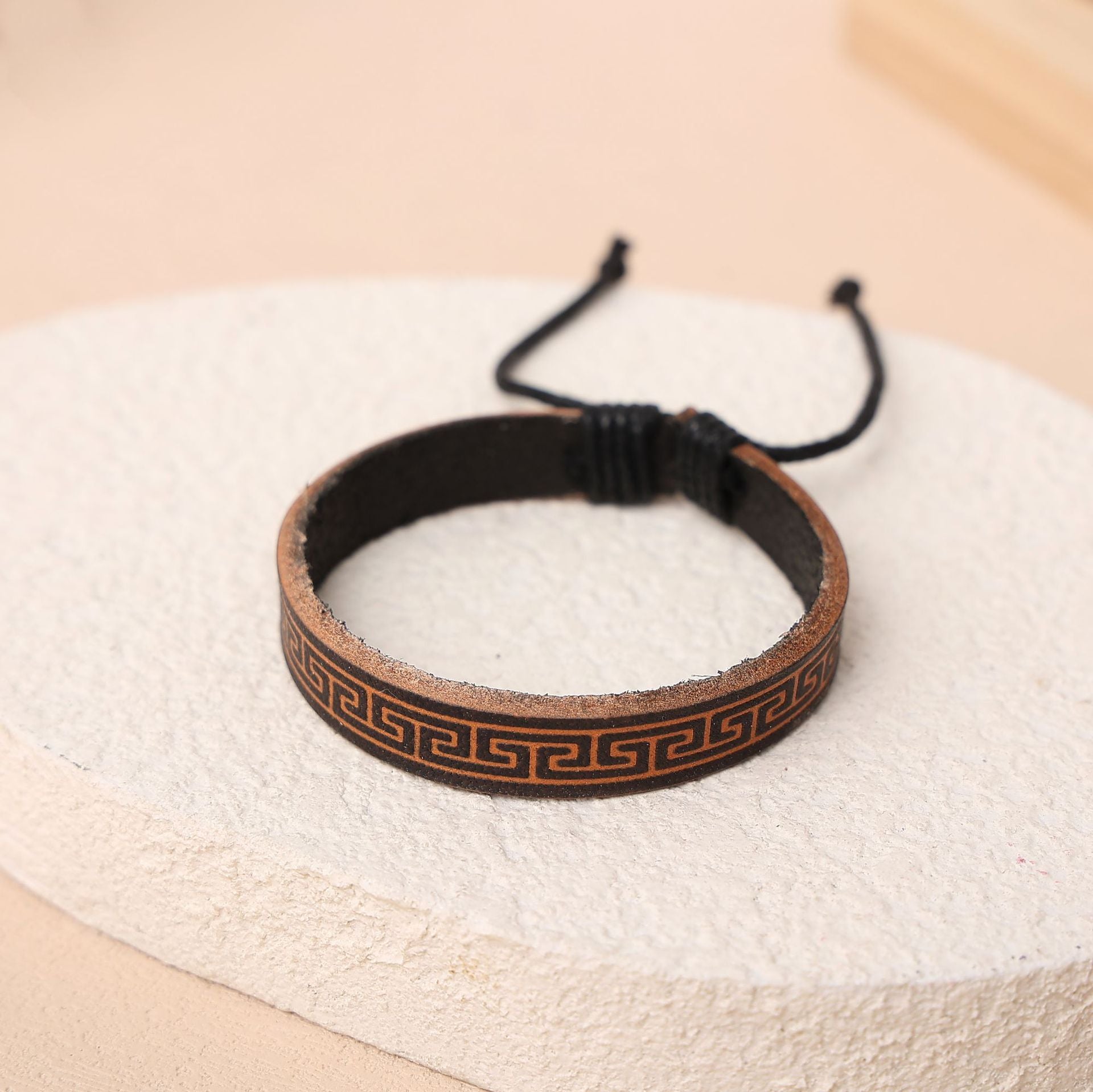 All-matching Elegant Decoration Cowhide Leather Wristband Bracelet