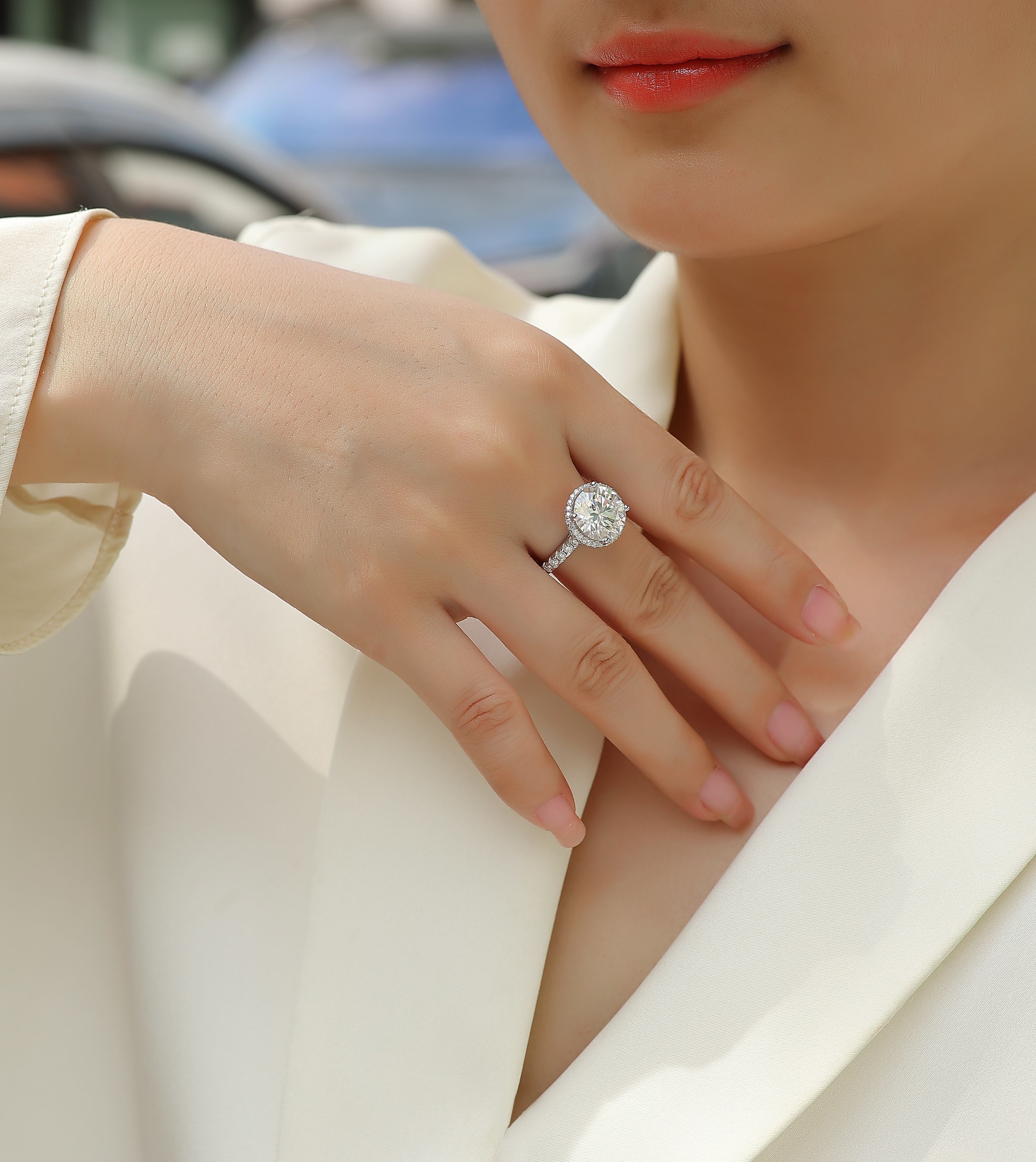 Starry Sky - A Fashionable And Luxurious Jewelry Piece Set With 5-carat Moissan Diamond S925 Sterling Silver And Platinum-plated Diamond