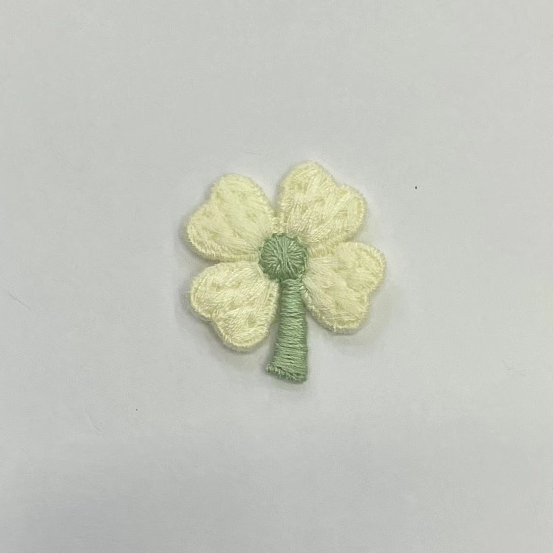 Four-Leaf Clover Embroidery Woven Small Flower Patch Cloth Sticker Accessories