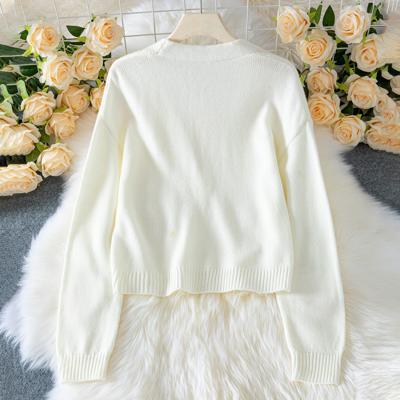 3D Strawberry Pattern Women's Elegant Sweater